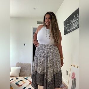 Banana Republic Monochrome Geometric Handkerchief Skirt